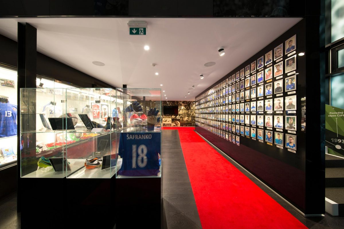 sien slavy fva interier fit out